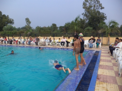Swimming demo on PTM Day 